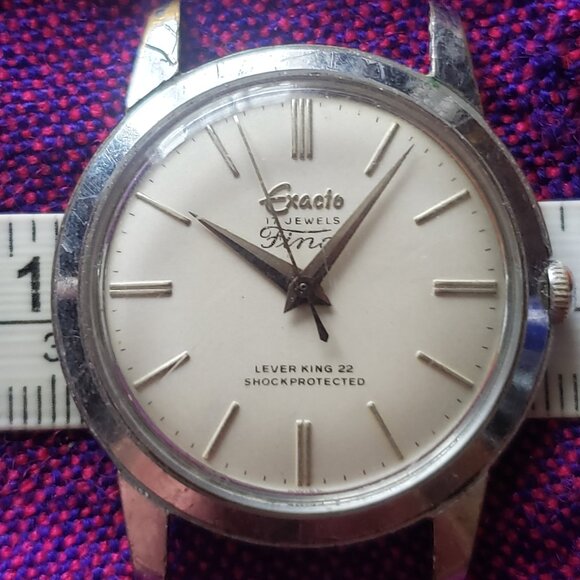 Vintage Swiss "Exacto Fino" mecganical watch in excellent working condition - Picture 1 of 10